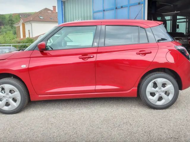 Suzuki Swift AllGrip Hybrid Shine