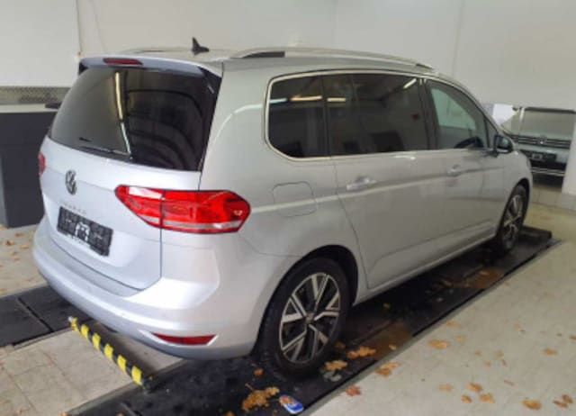 Volkswagen Touran 1.5 TSI DSG Highline
