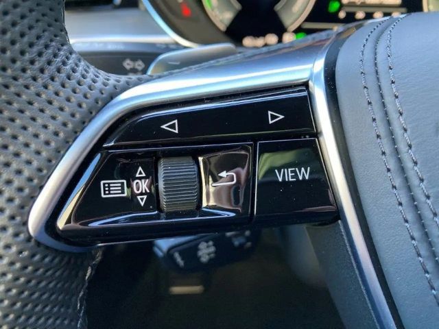 Audi A8 60 TFSI Hybride Quattro