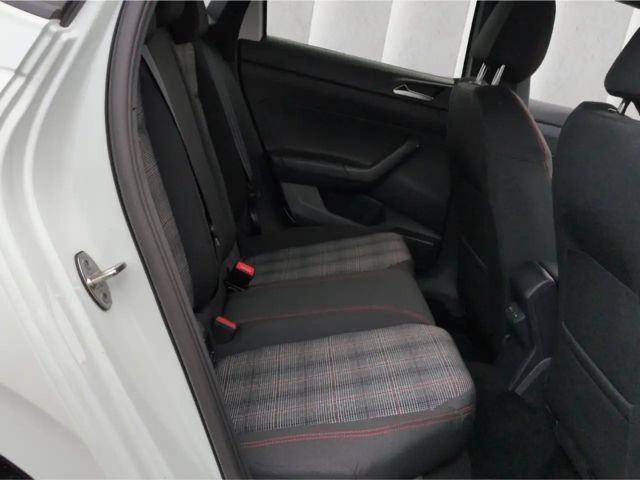 Volkswagen Polo 2.0 TSI DSG IQ.Drive