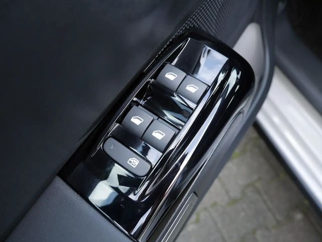 Citroën C3 PureTech Shine