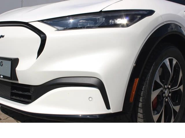 Ford Mustang Mach-E AWD