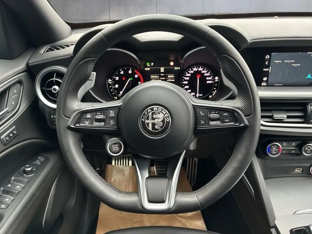 Alfa Romeo Stelvio AT8 Q4 Veloce