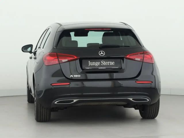 Mercedes-Benz A 180 Progressive