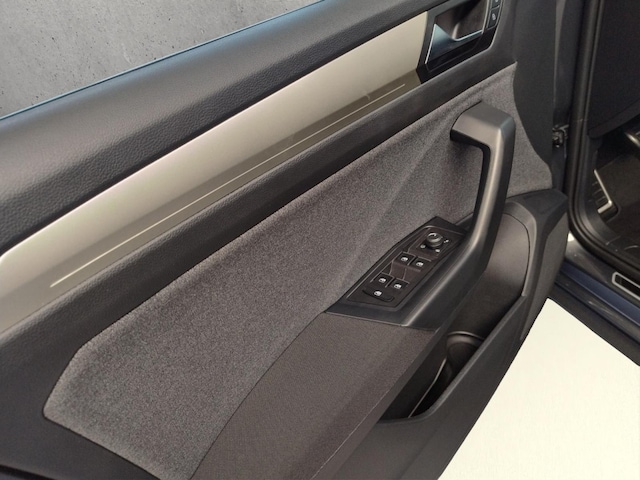 Volkswagen T-Roc 1.0 TSI Move