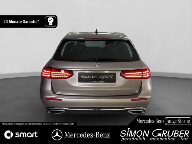 Mercedes-Benz E 220 4MATIC AVANTGARDE