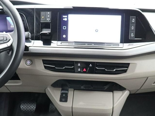 Volkswagen Multivan 2.0 TDI DSG Life T7