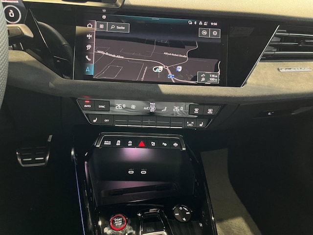 Audi RS3 Quattro S-Tronic Sedan