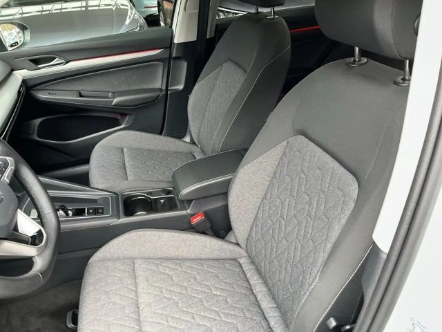 Volkswagen Golf 1.5 eTSI DSG Move