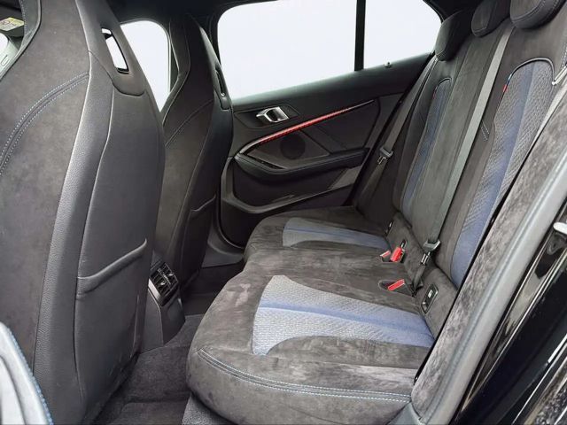 BMW 135 Sedan xDrive