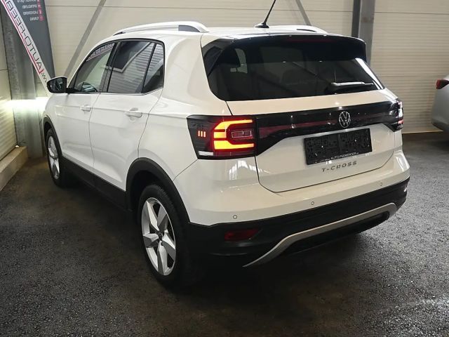 Volkswagen T-Cross Style