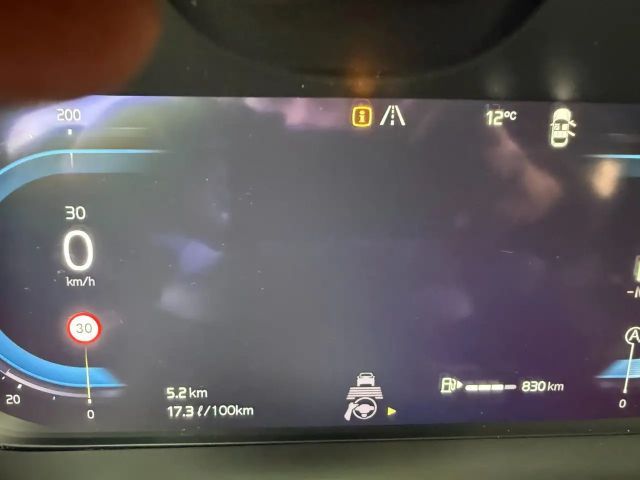 Volvo XC60 AWD Dark Plus