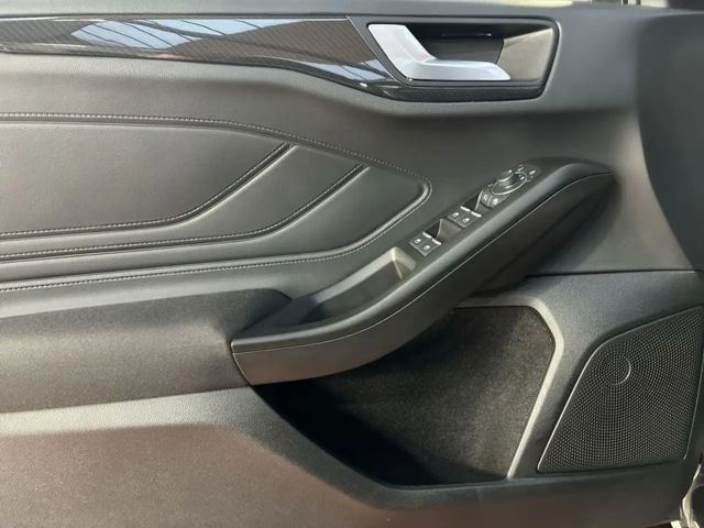 Ford Focus EcoBoost ST Line Wagon