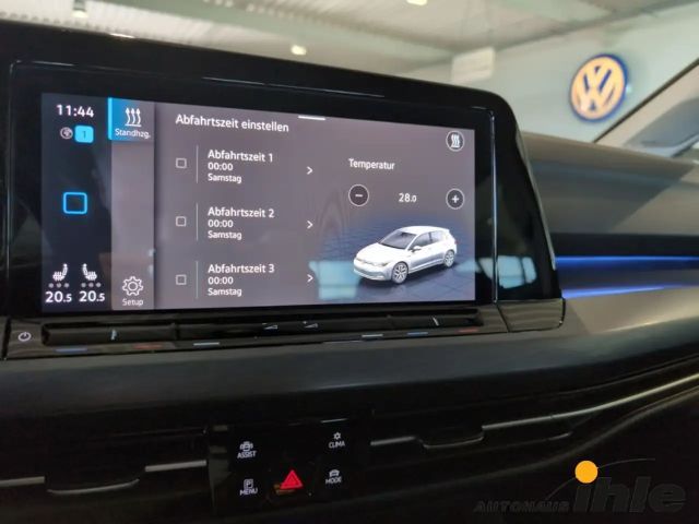 Volkswagen Golf DSG Golf VIII IQ.Drive Style