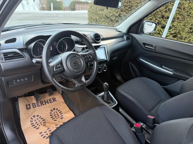 Suzuki Swift AllGrip DualJet Flash