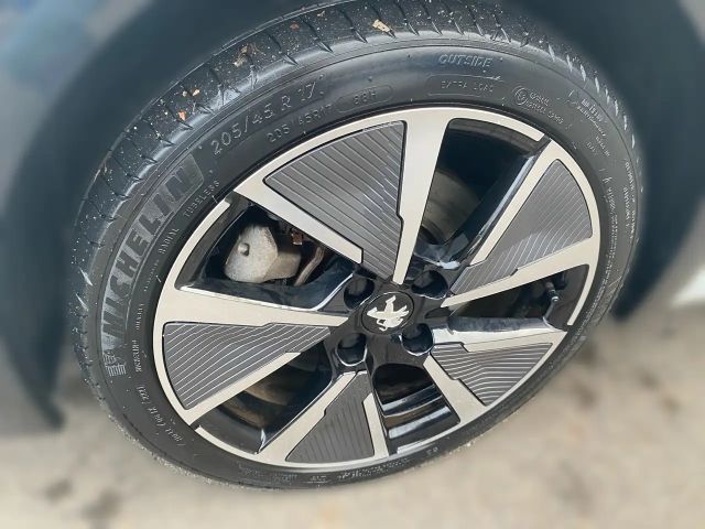 Peugeot E-208 GT-Line