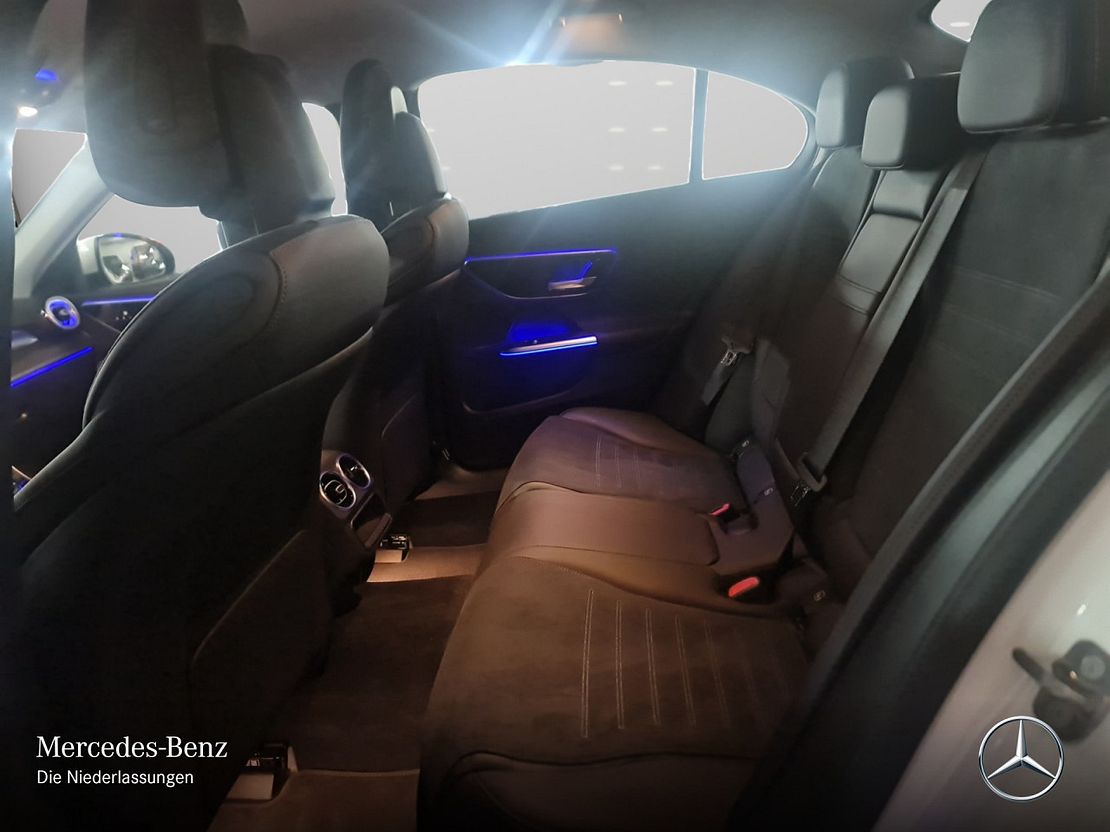 Mercedes-Benz C 180 AMG Line Sedan