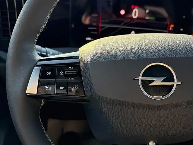 Opel Astra GS-Line Grand Sport