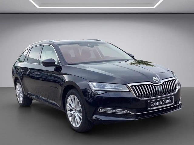 Skoda Superb 2.0 TDI Combi Style Style