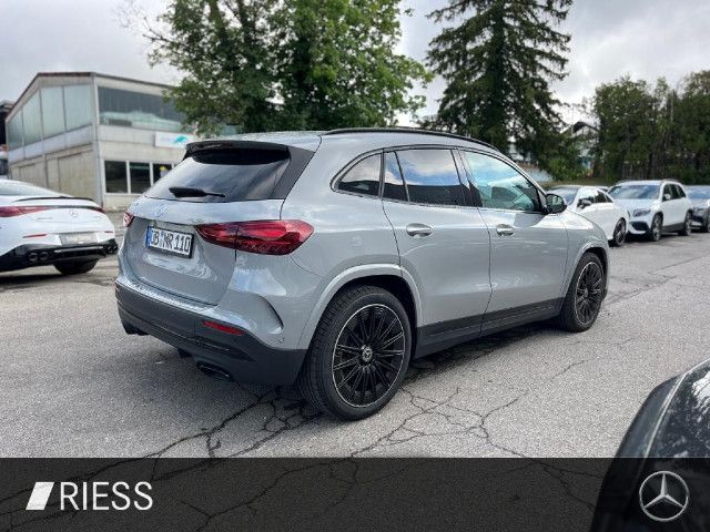 Mercedes-Benz GLA 200 GLA 200 d