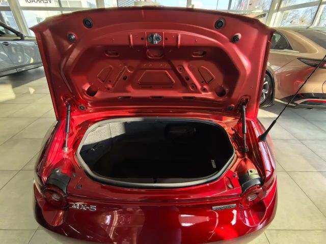 Mazda MX-5 Exclusive-line SkyActiv