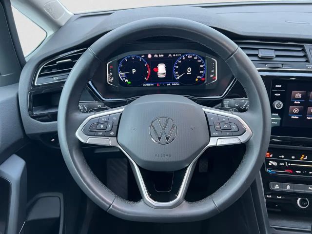 Volkswagen Touran DSG Highline R-Line
