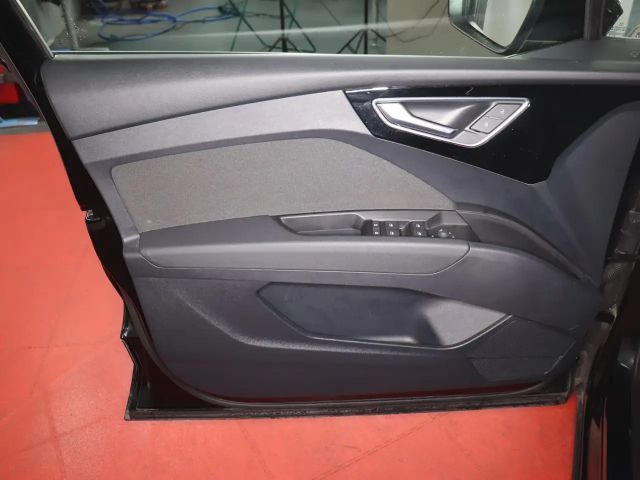 Audi Q4 e-tron 125/52 273,-ohne Anzahlung Navi Einparkhilfe