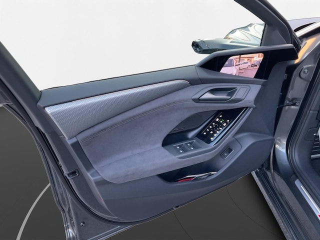 Audi A6 e-tron Avant Quattro