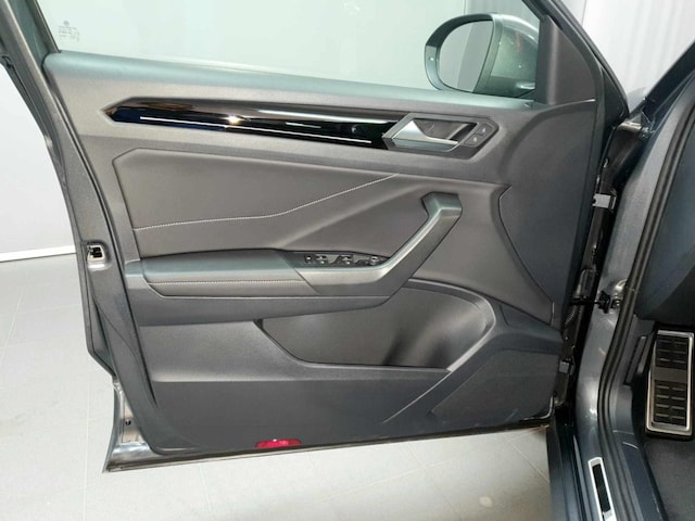 Volkswagen T-Roc T-Roc 1.5TSI DSG R-Line/Navi/LED/ACC