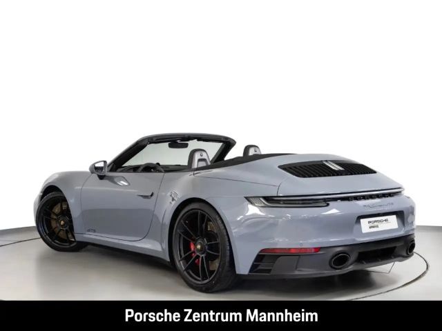 Porsche 992 Cabrio Carrera GTS