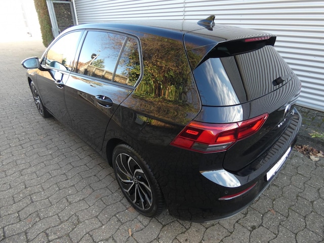 Volkswagen Golf 1.5 eTSI DSG Golf VIII Move