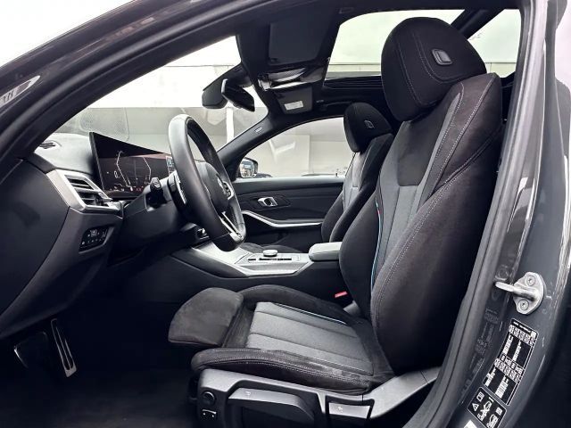 BMW 330 330d M-Sport Touring xDrive