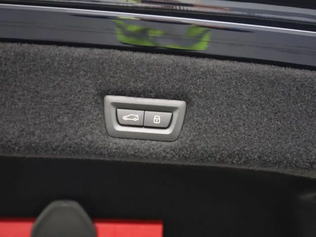 BMW 740 M-Sport Sedan