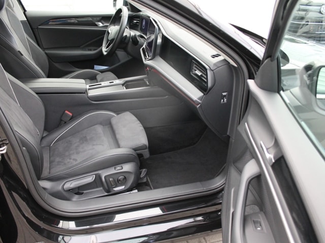 Volkswagen Passat 1.5 eTSI DSG Variant