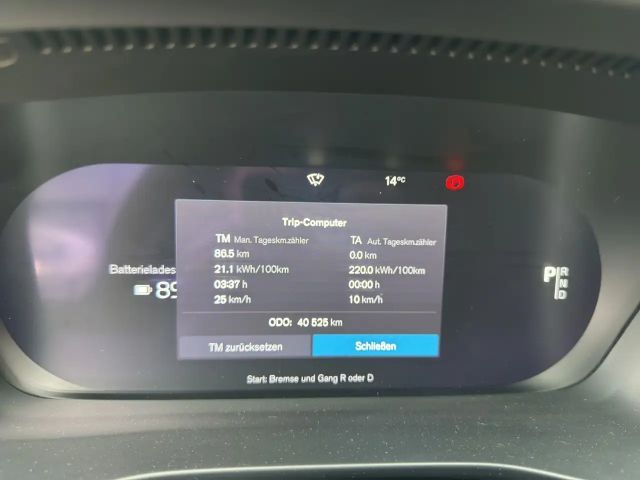 Volvo XC40 Plus Recharge