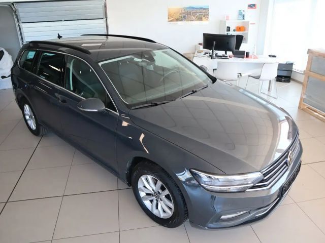 Volkswagen Passat Business Variant