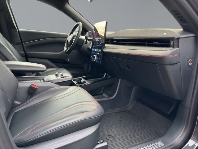 Ford Mustang Mach-E AWD