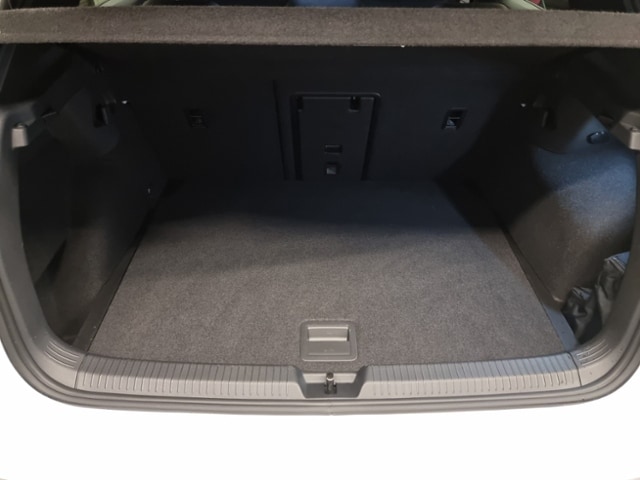 Volkswagen Golf 2.0 TSI Golf VIII IQ.Drive Style