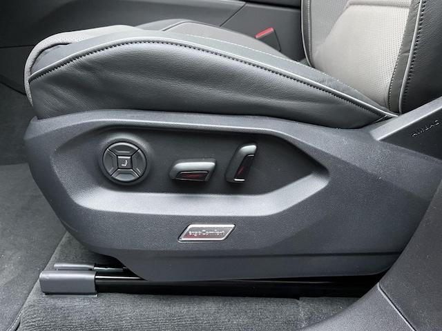 Volkswagen Touareg 4Motion R-Line