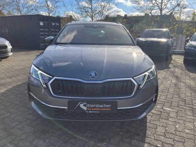 Skoda Octavia Combi Selection