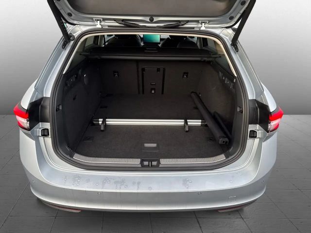 Skoda Superb 2.0 TDI Combi Selection