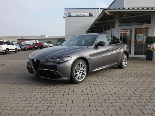 Alfa Romeo Giulia Q4