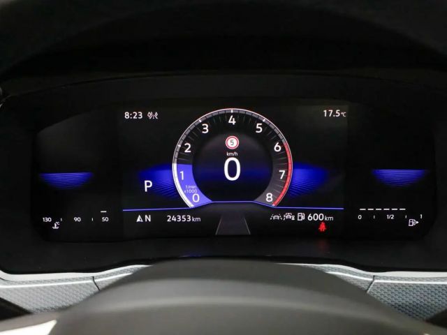 Volkswagen Touran 1.5 TSI DSG