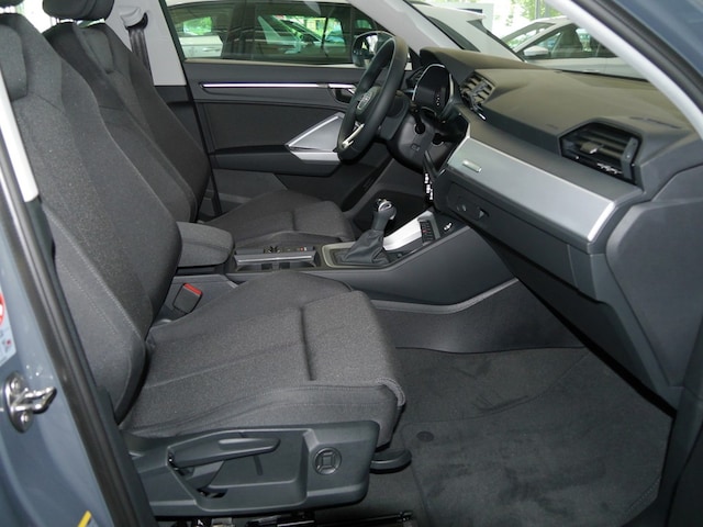 Audi Q3 35 TDI S-Tronic