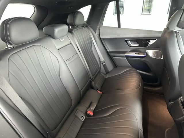Mercedes-Benz EQE SUV 350