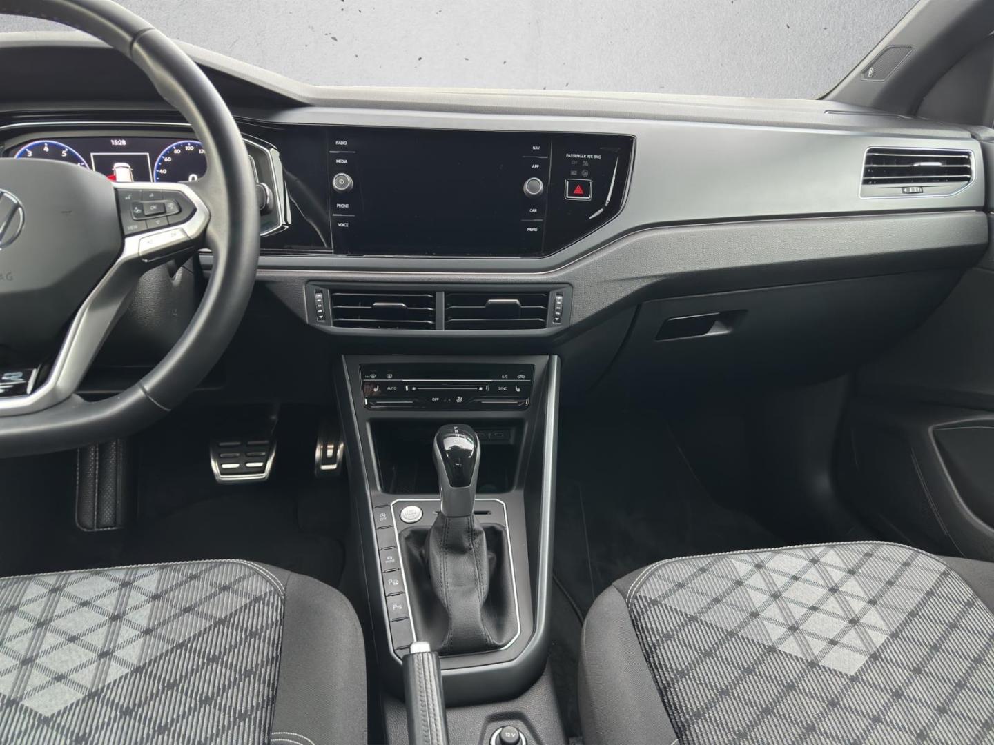 Volkswagen Taigo 1.5 TSI DSG R-Line