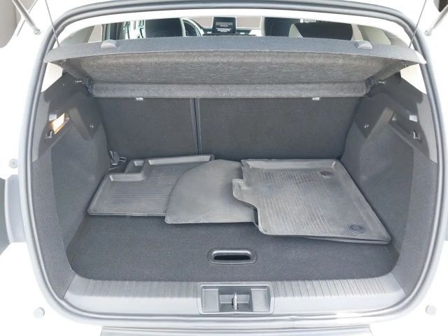 Renault Captur EDC Intens TCe 140