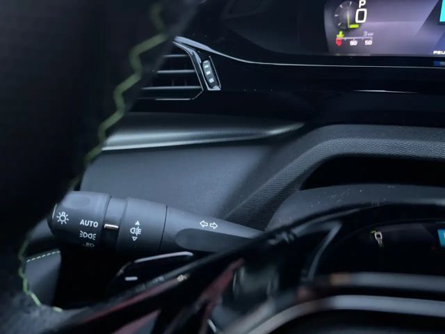 Peugeot 408 GT-Line Hybrid