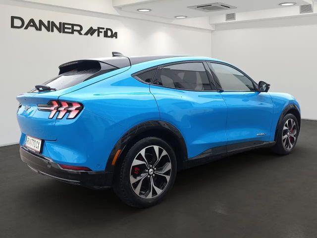 Ford Mustang Mach-E Extended range