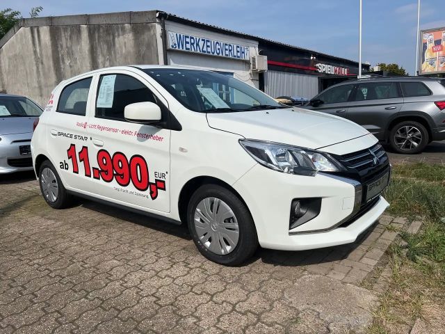 Mitsubishi Space Star Star